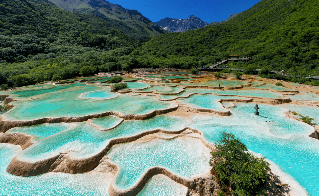 上海旅游團報名三日游價格,上海旅游團報名三日游價格，深度解析與觀點闡述